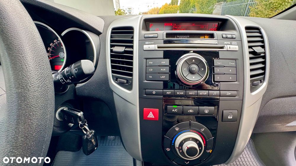 Kia Venga 1.6 M - 32