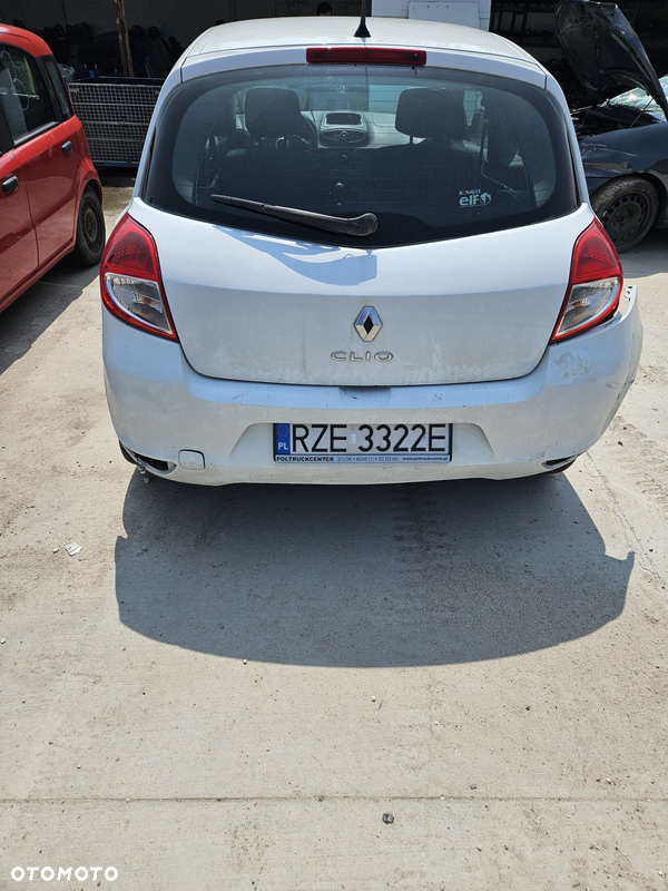 Renault Clio III lift 3d klapa bagażnika dv369