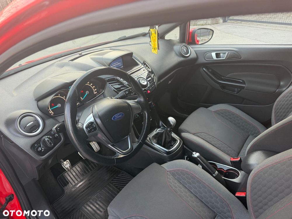Ford Fiesta 1.0 EcoBoost S&S ST-LINE - 16