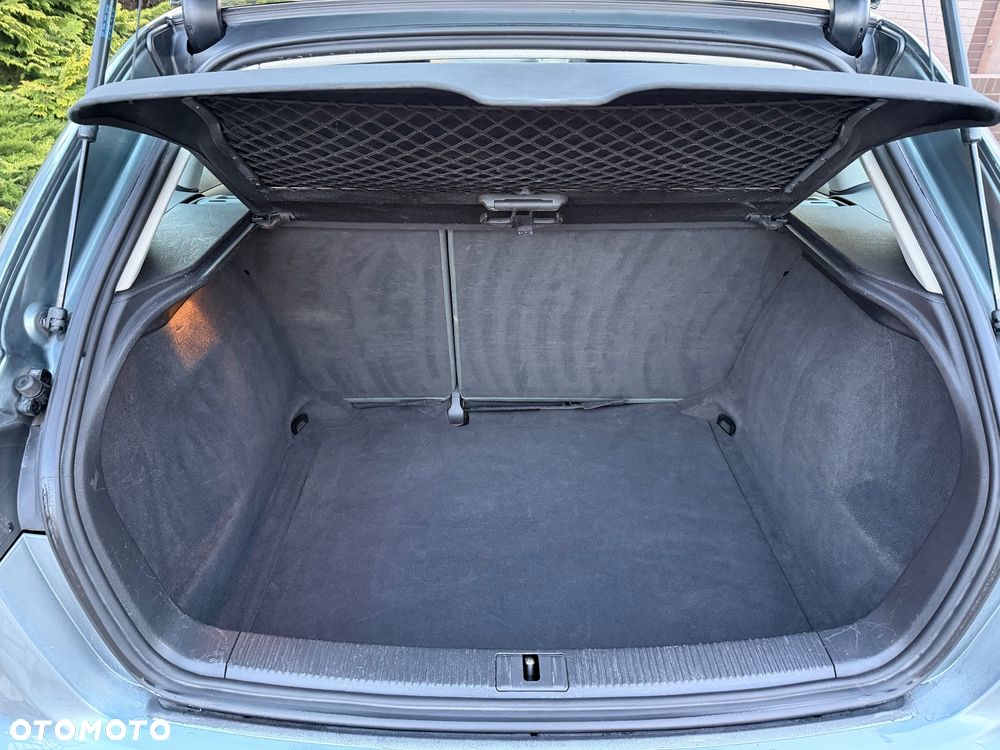 Audi A3 Sportback 2.0 TDI DPF S tronic Ambiente - 5