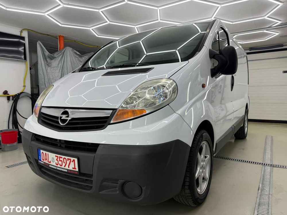 Opel Vivaro - 29