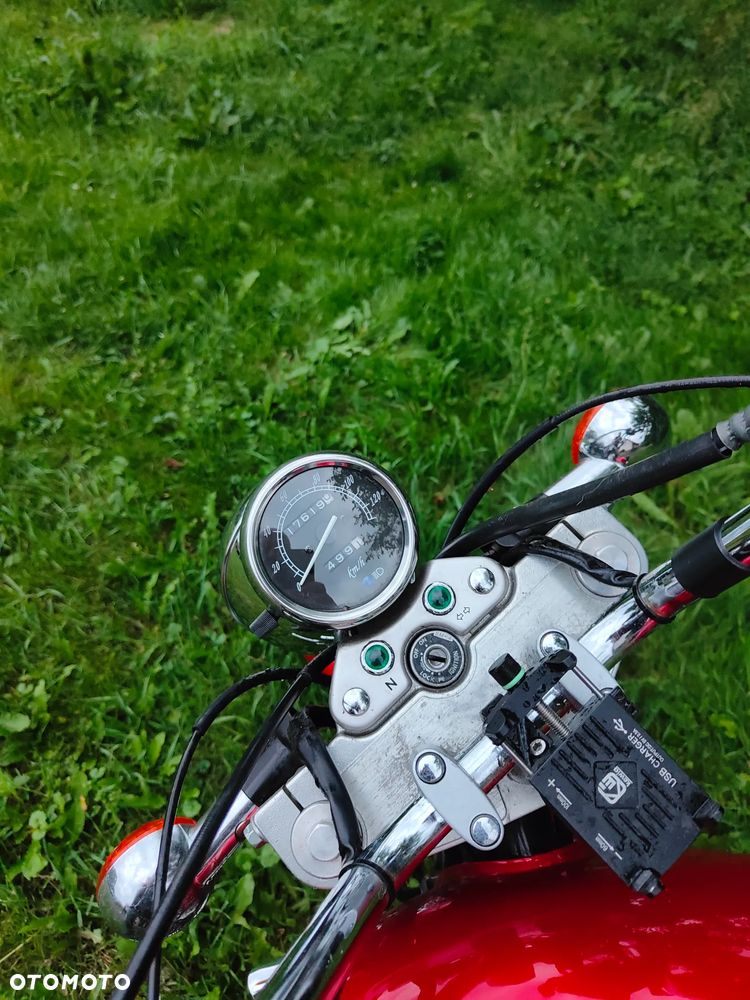 Suzuki Marauder - 13