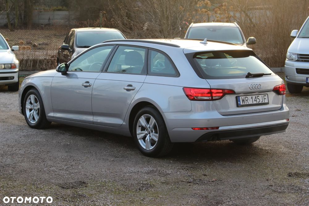 Audi A4 Avant 2.0 TDI ultra - 28