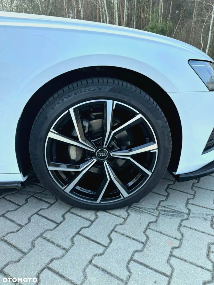 Audi A6 Avant - 13