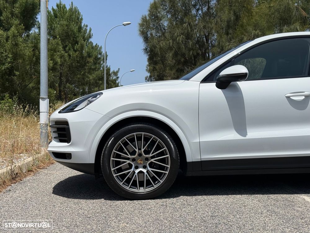 Porsche Cayenne Coupé S Platinum Edition - 8