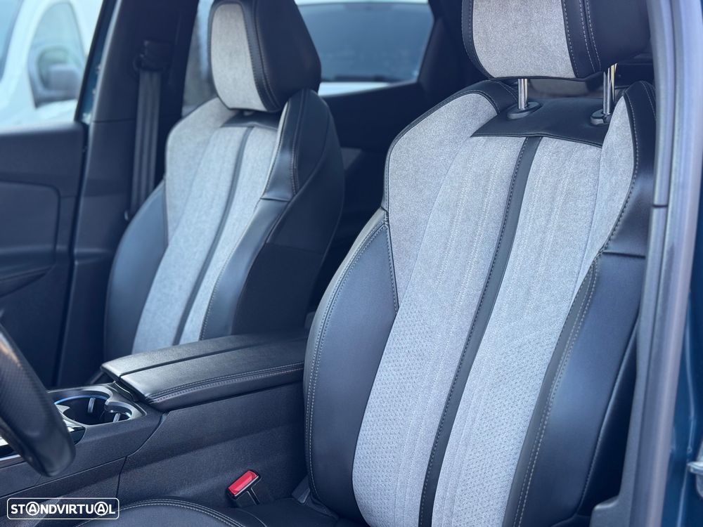 Peugeot 3008 1.6 Hybrid4 GT Pack e-EAT8 - 22