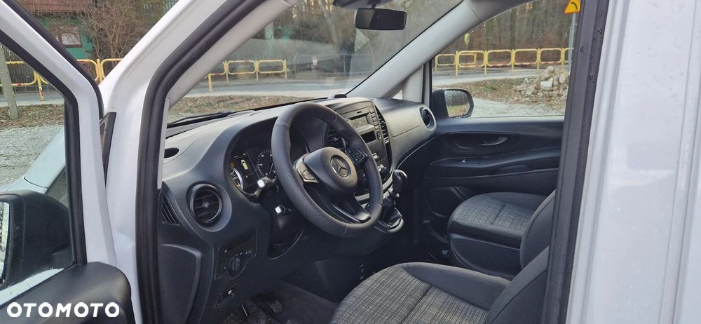 Mercedes-Benz VITO - 9