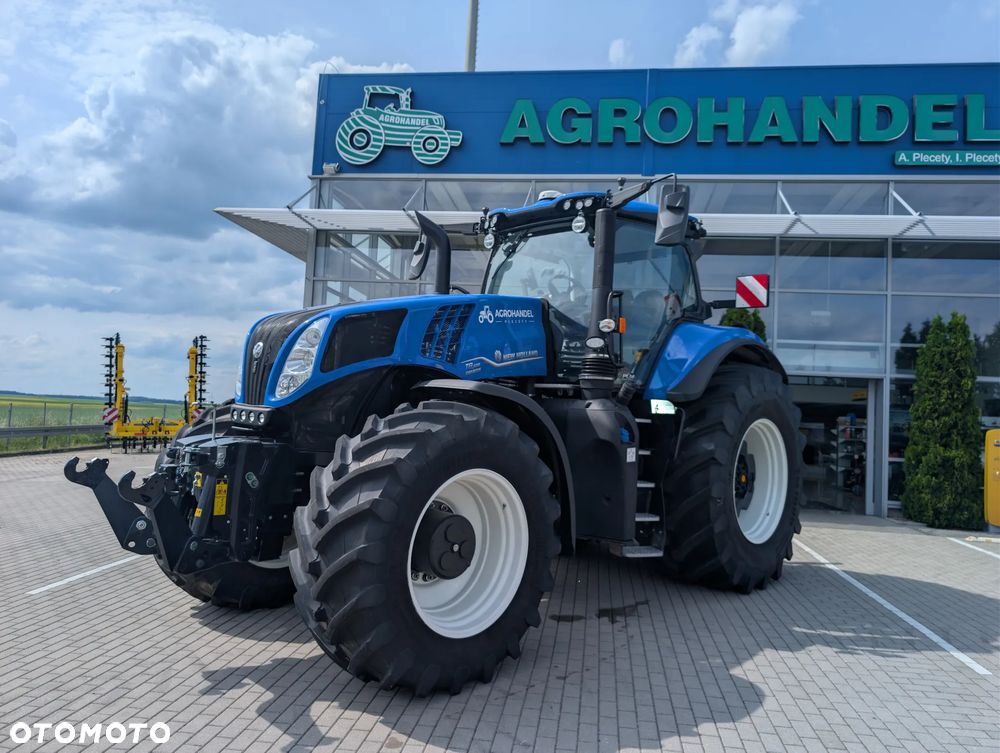 New Holland T8.435 - 2