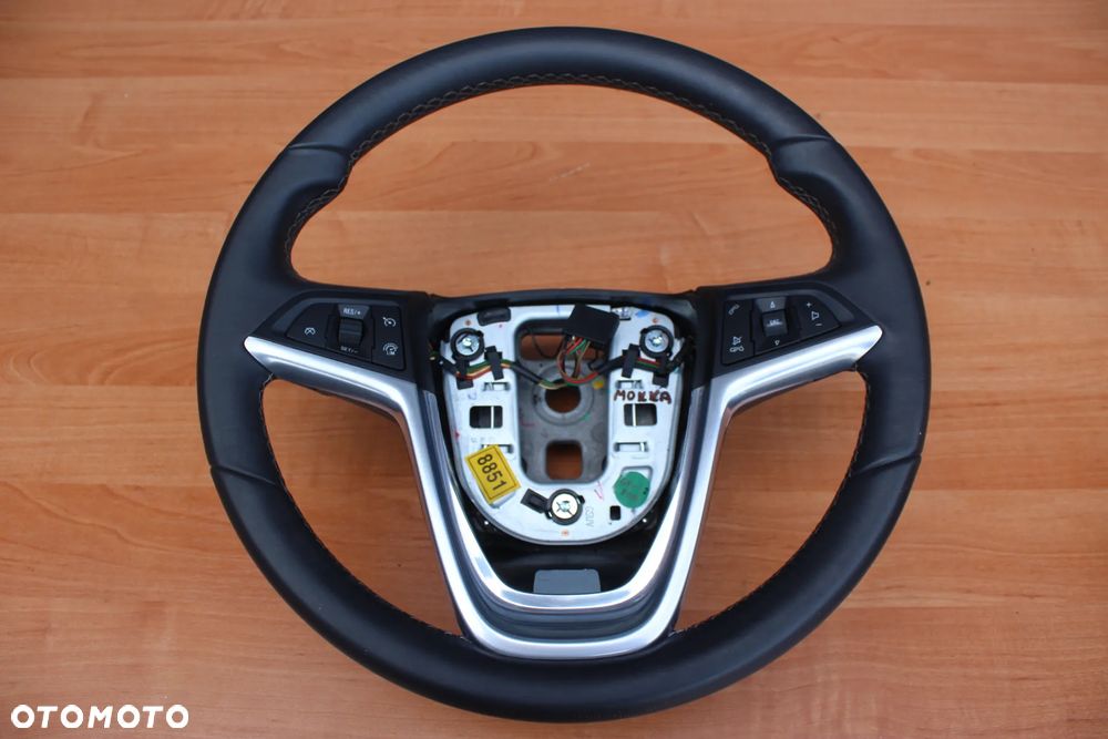 KIEROWNICA SKÓRA STEROWANIE OPEL ASTRA J MERIVA B MOKKA MULTIFUNKCJA - 1