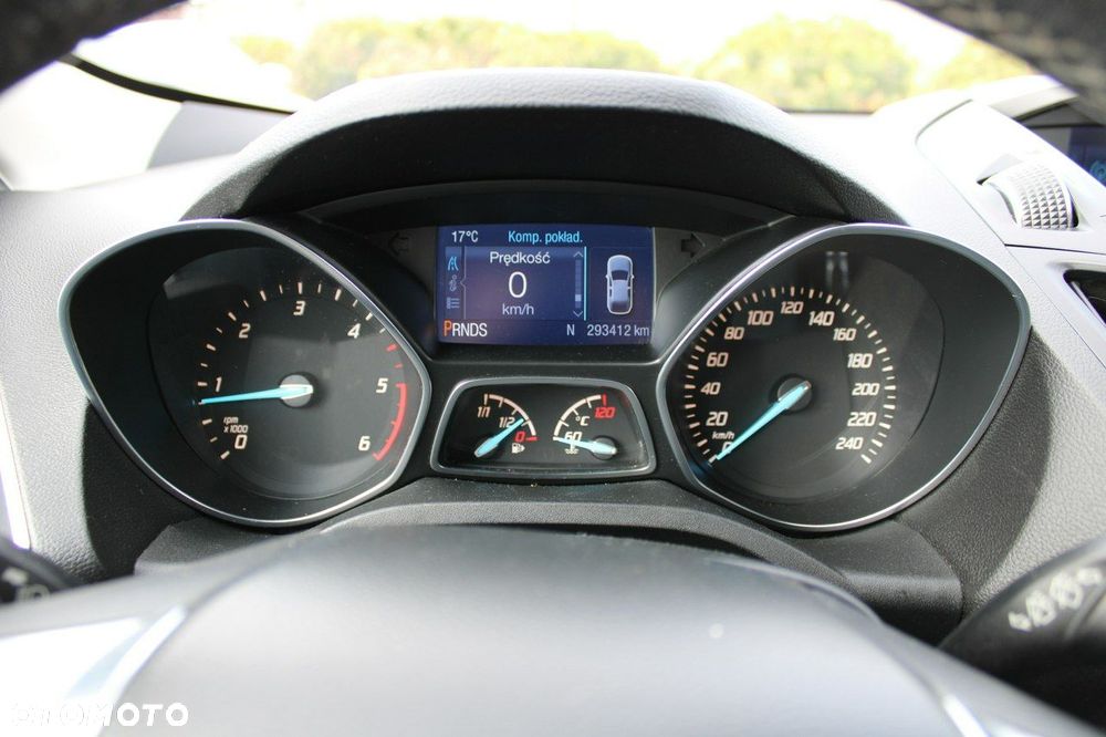 Ford Kuga - 20