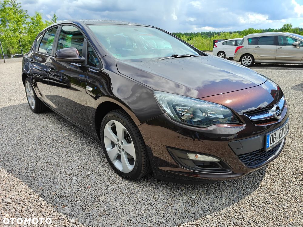 Opel Astra 1.4 Turbo Active - 1