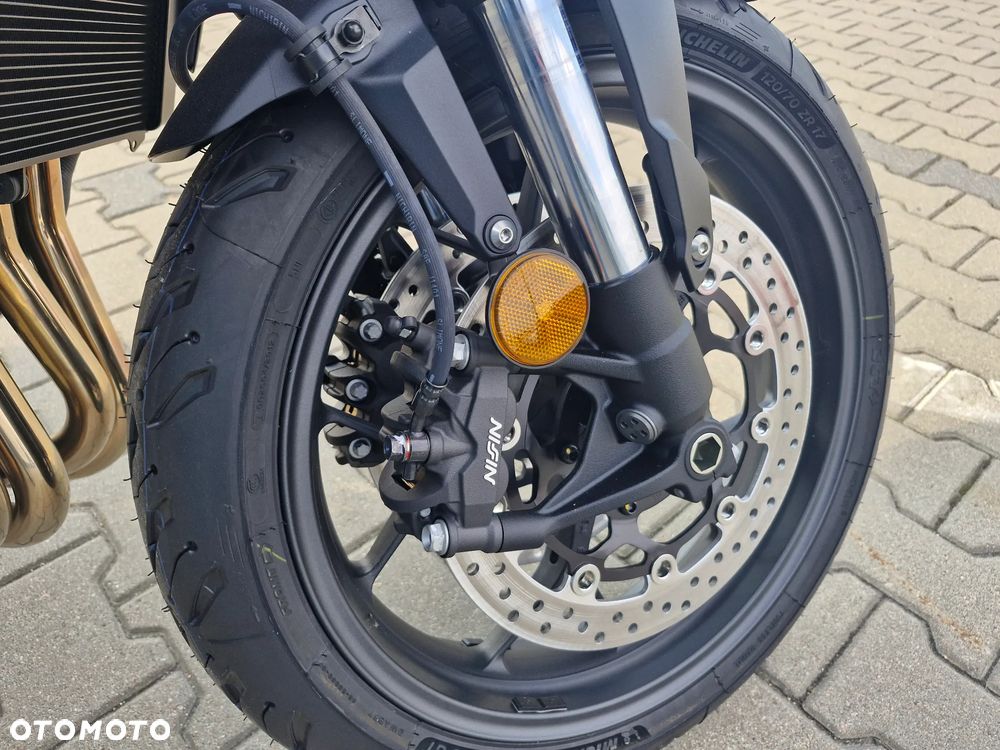 Honda CB - 10