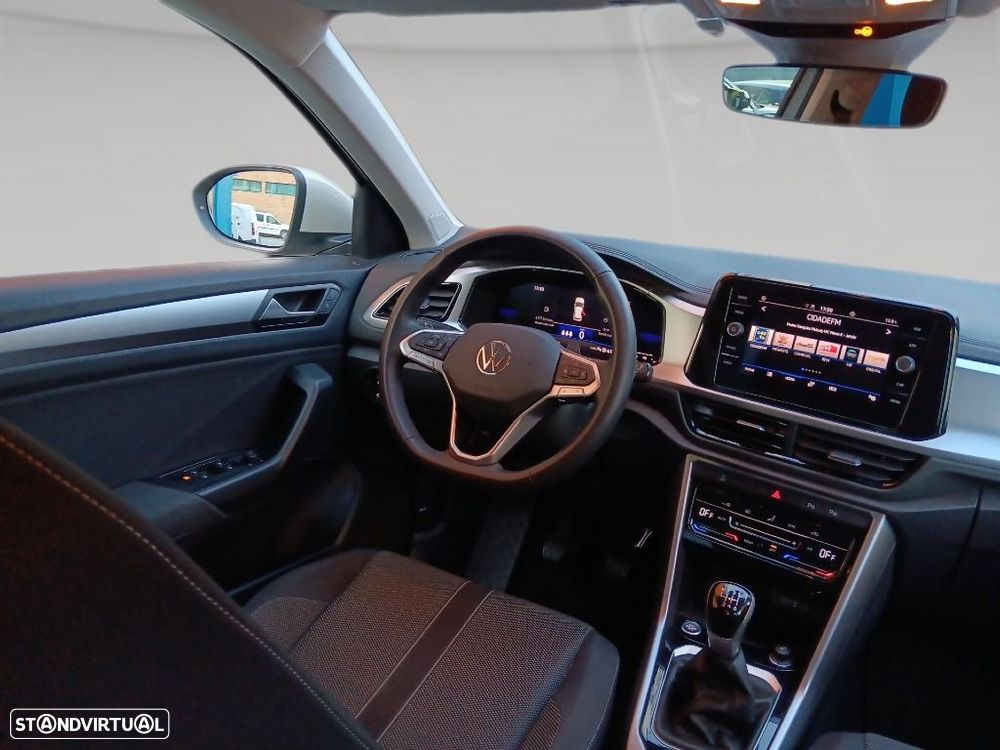 VW T-Roc 1.0 TSI Urban - 13