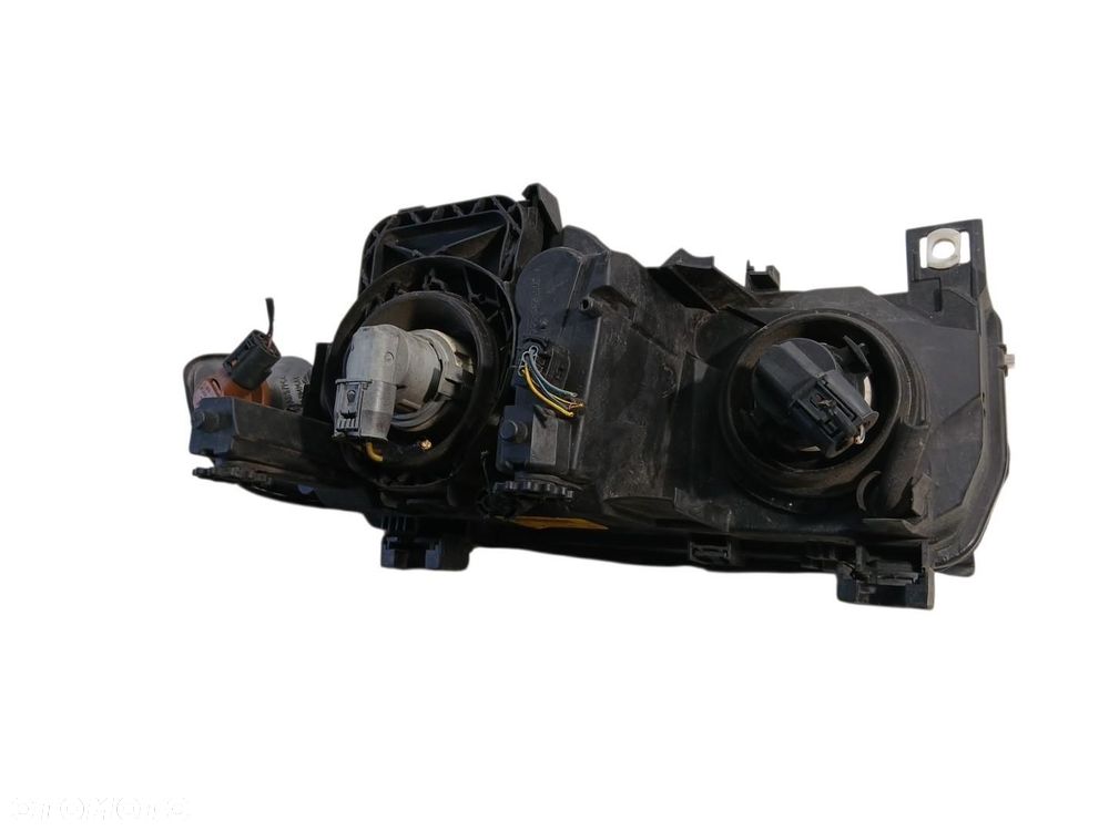 LAMPA PRAWA PRZEDNIA PRZÓD BMW E46 COMPACT 6901970 E46 COMPACT - 4