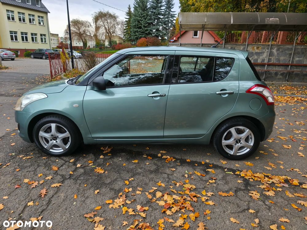 Suzuki Swift 1.2 30 Jahre - 8