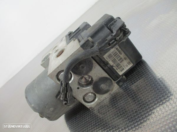 Abs  Toyota Corolla (_E12_) - 4