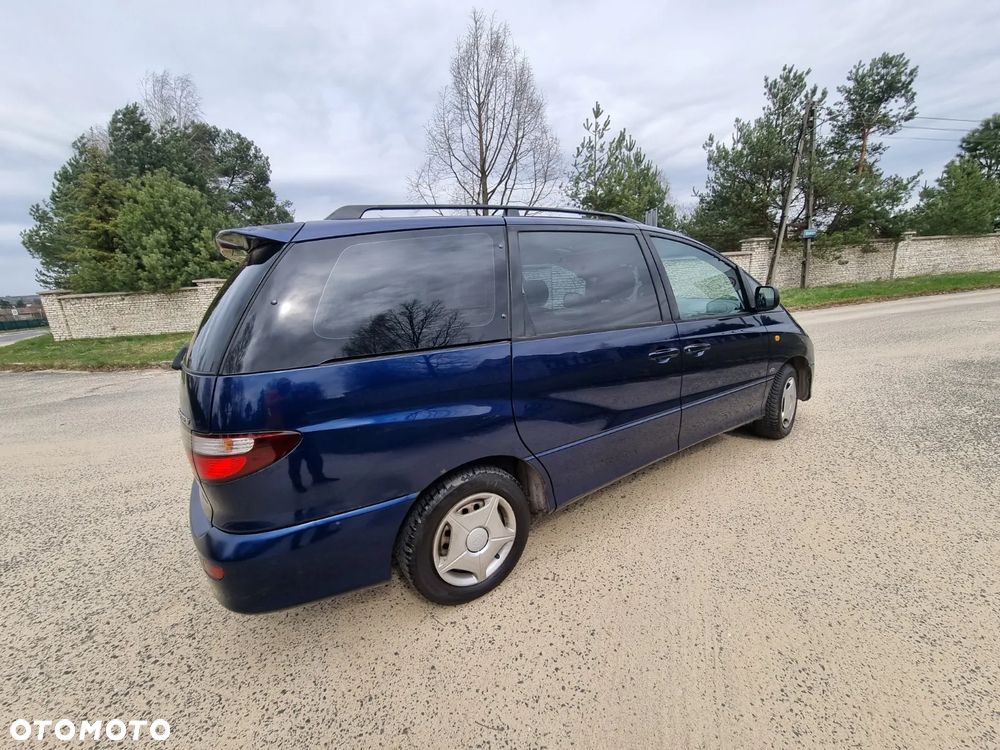 Toyota Previa 2.0 D-4D Luna - 5