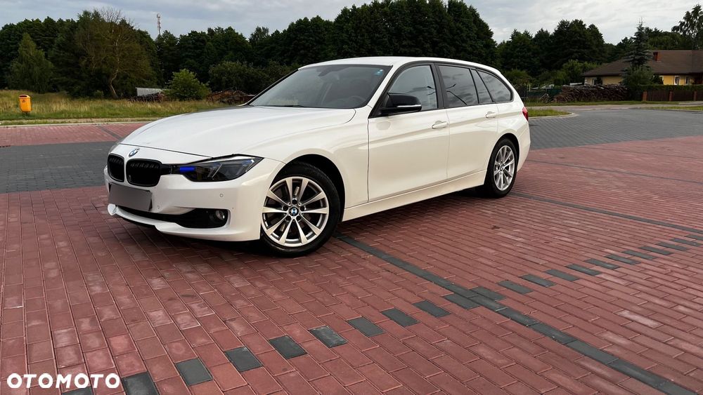 BMW Seria 3 325d - 34
