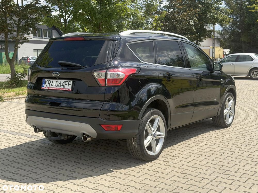 Ford Kuga 2.0 TDCi AWD Titanium - 32