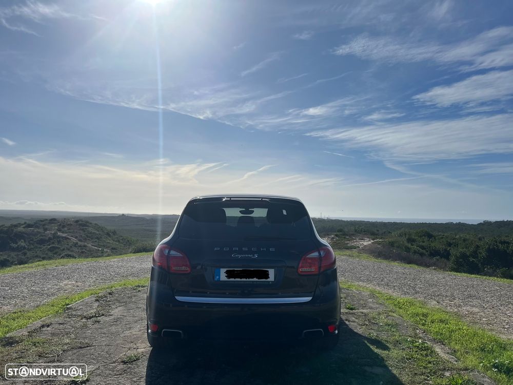 Porsche Cayenne II S - 13