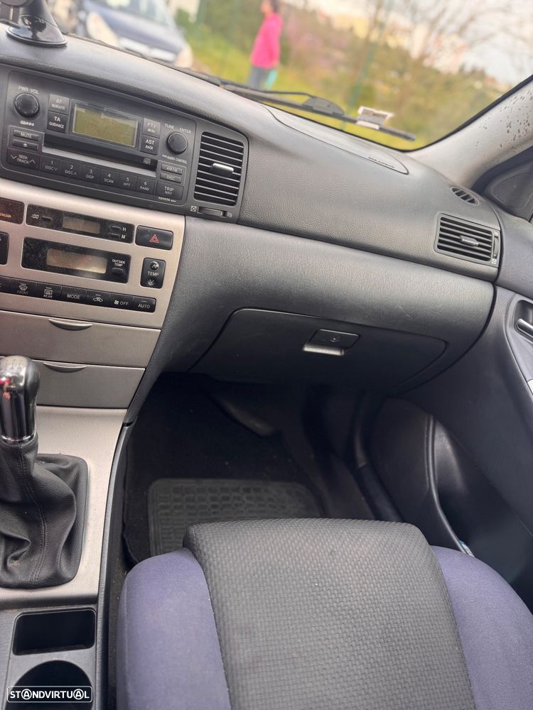 Toyota Corolla SW 1.4 D-4D - 6