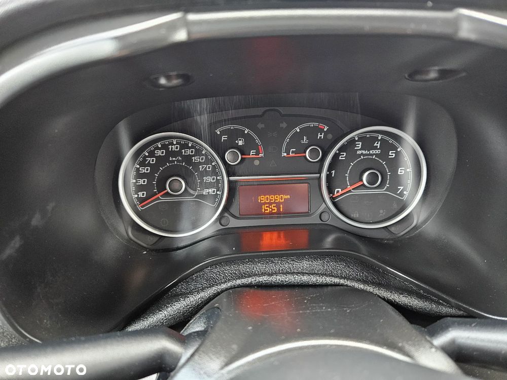 Fiat Doblo 1.3 MJ 95KM / Furgon / Klima / 3-osobowy / - 13