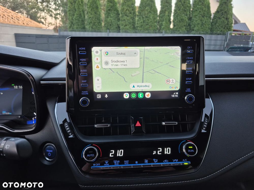 Toyota Corolla 1.8 Hybrid Comfort - 14