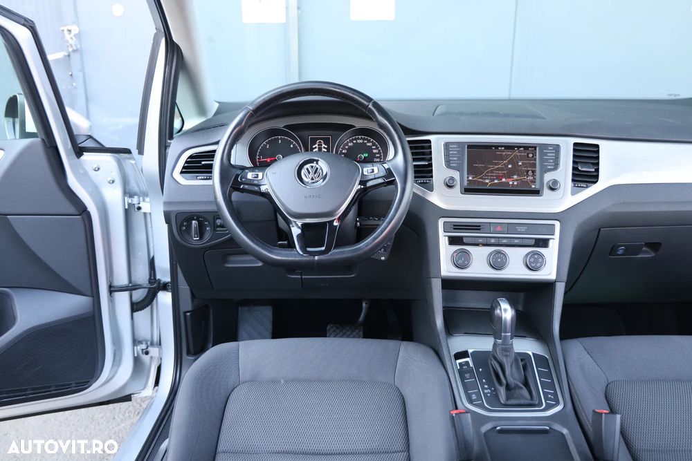 Volkswagen Golf 1.6 TDI DPF BMT DSG Trendline - 5