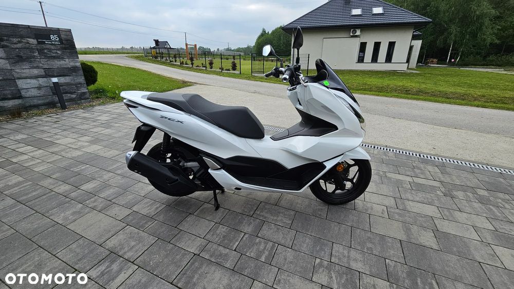 Honda PCX - 12