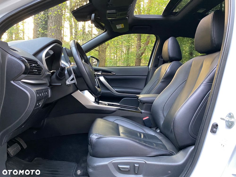 Mitsubishi Eclipse Cross 2.4 PHEV Instyle Plus - 23