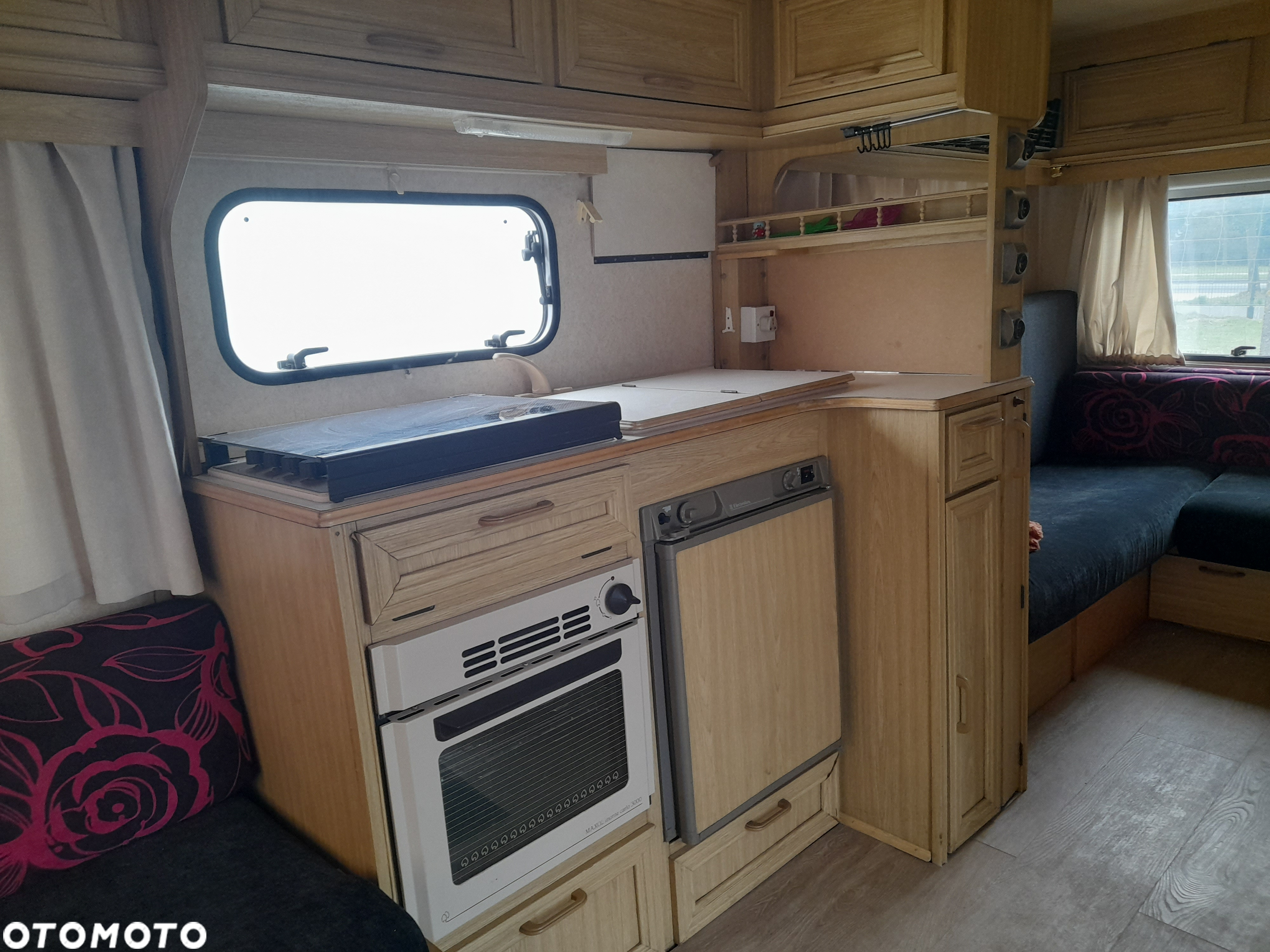 Elddis Crown - 10