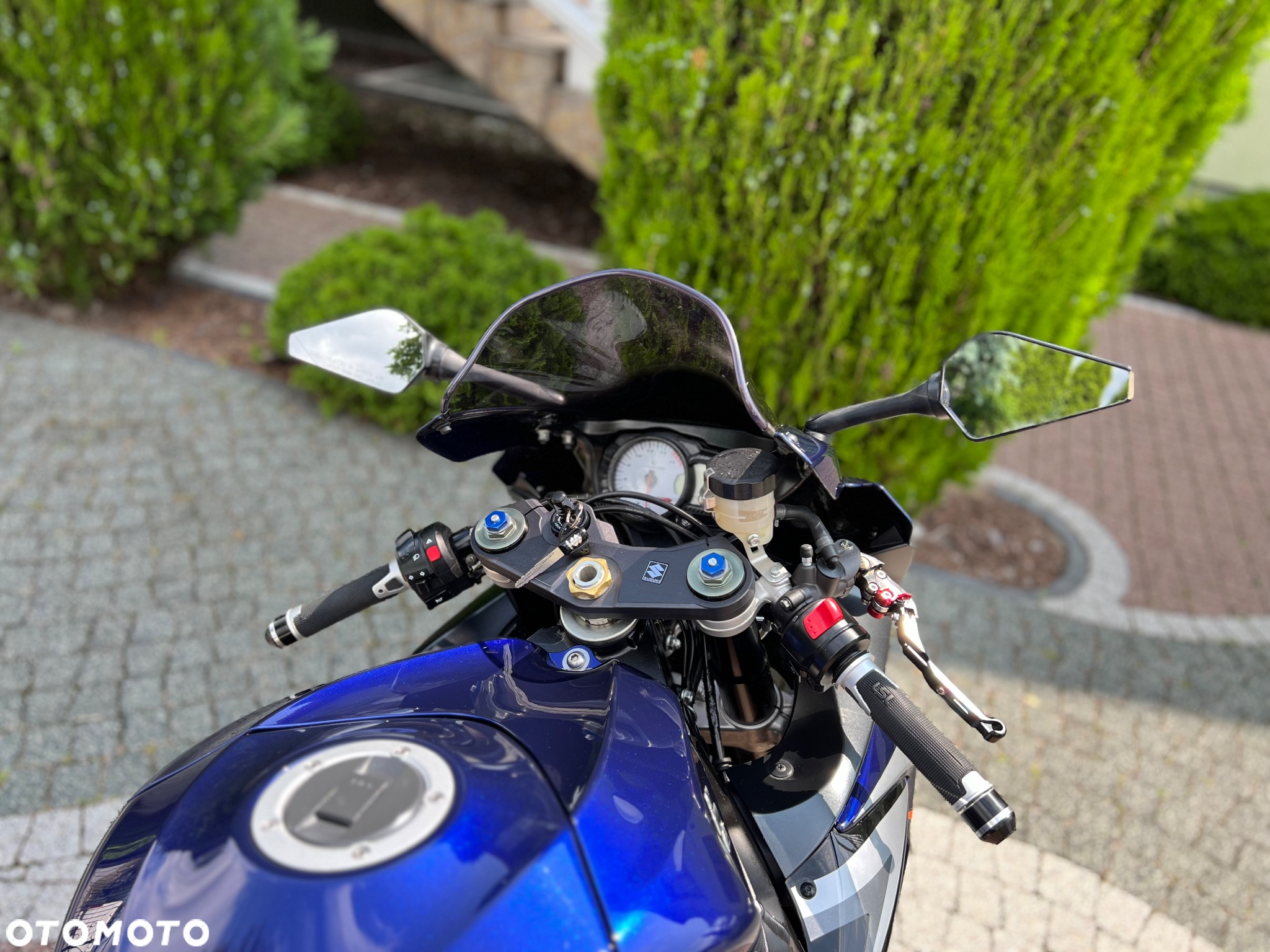 Suzuki GSX-R - 17