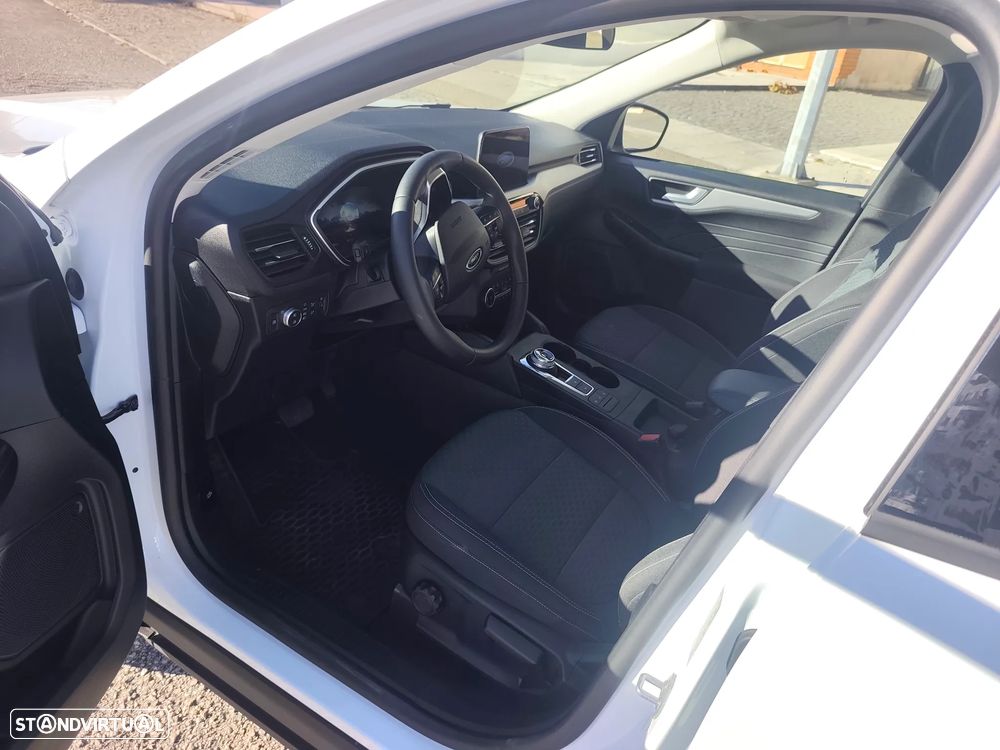 Ford Kuga - 19