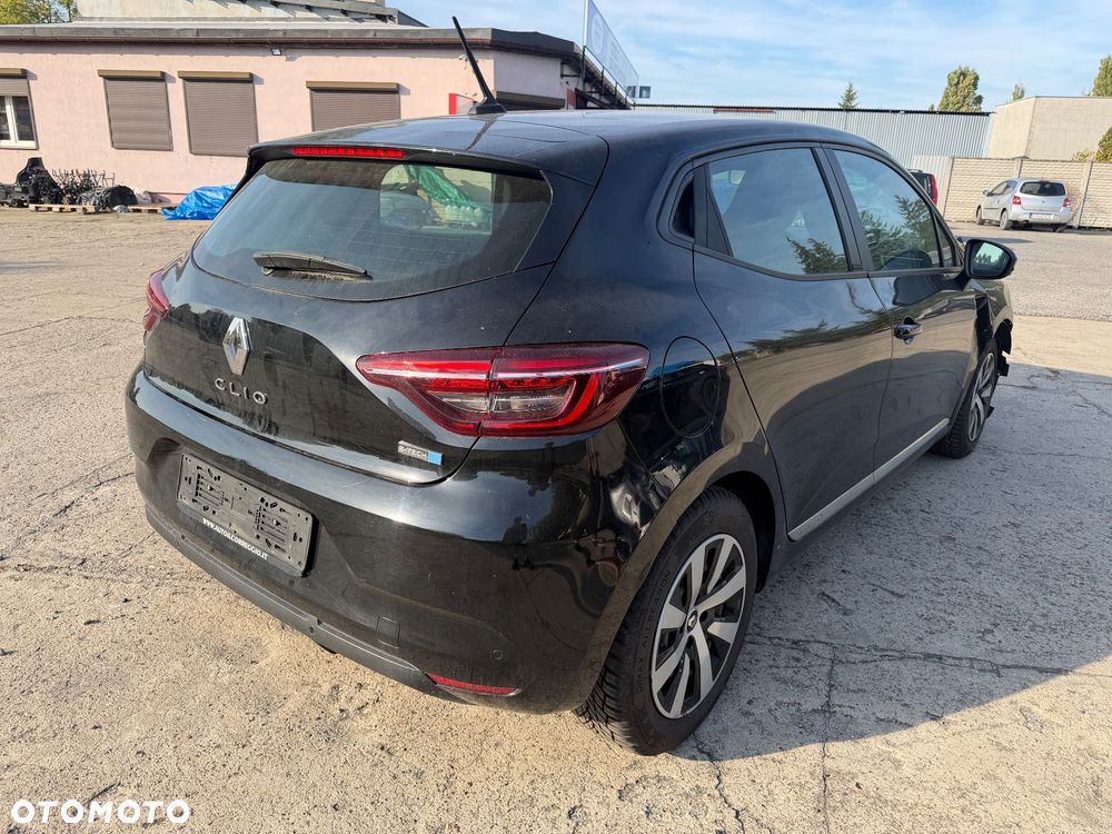 Renault Clio - 5