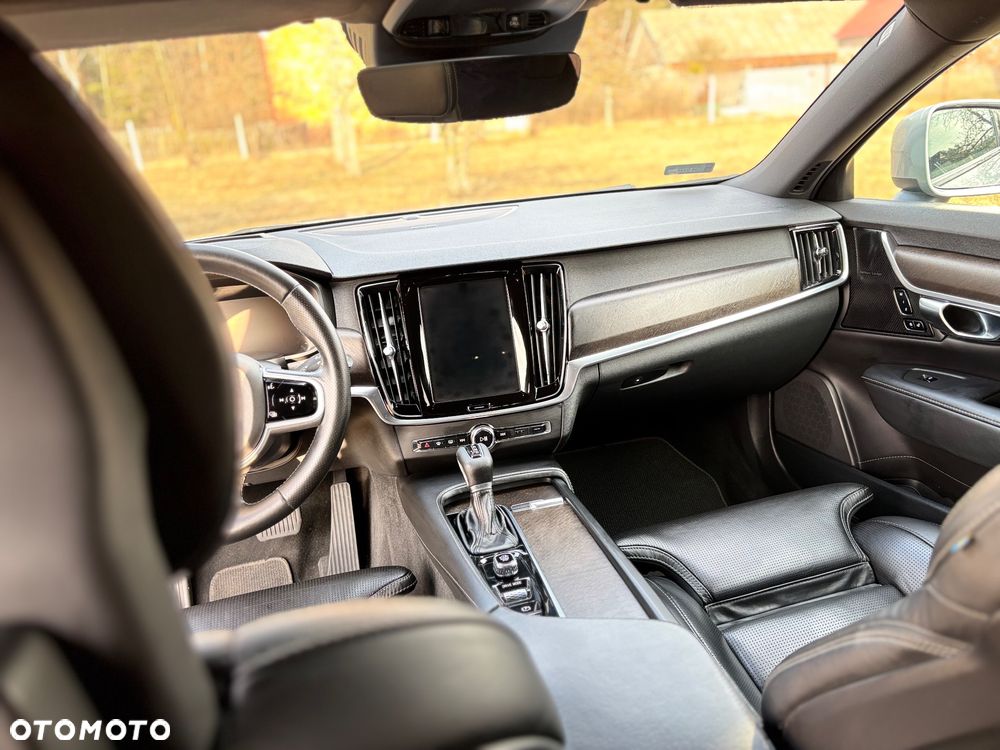 Volvo V90 Cross Country T5 AWD Pro - 21