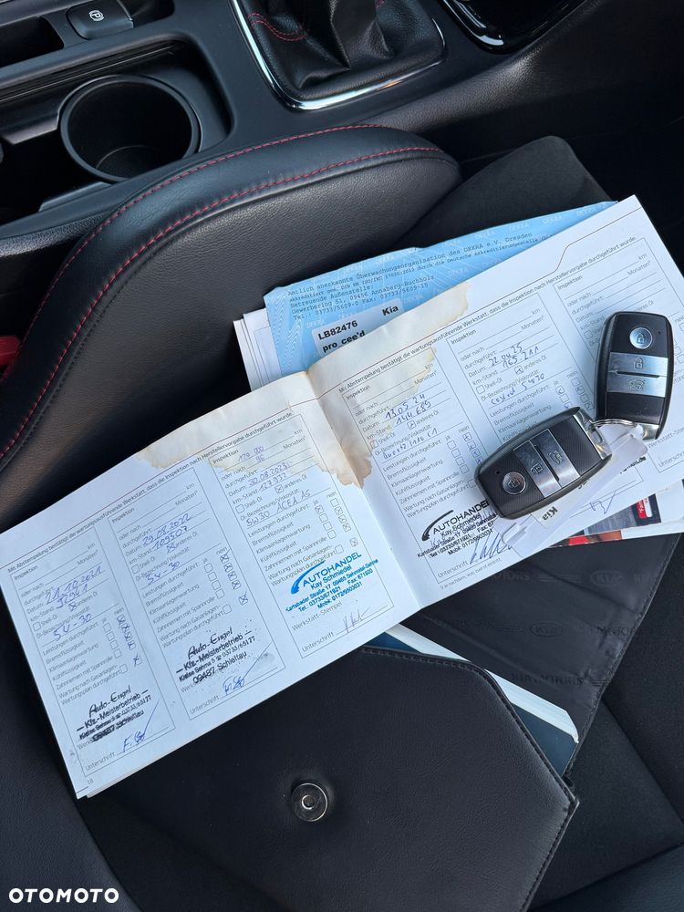 Kia ProCeed 1.6 T-GDI GT-Track - 38