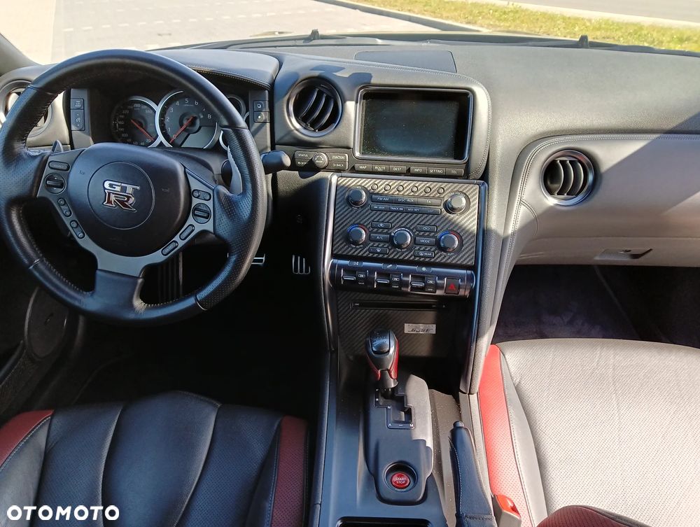 Nissan GT-R Black Edition - 35