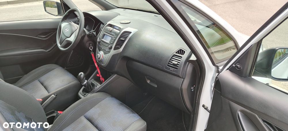 Hyundai ix20 - 12