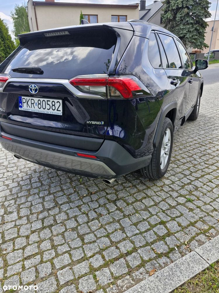 Toyota RAV4 - 6