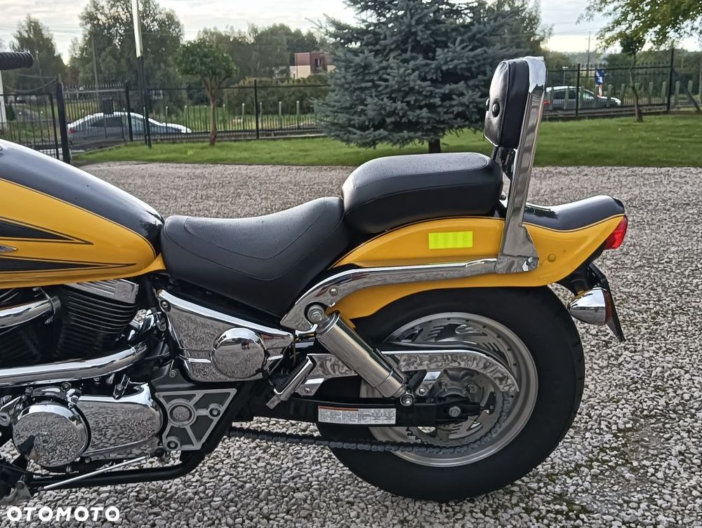 Suzuki Marauder - 24