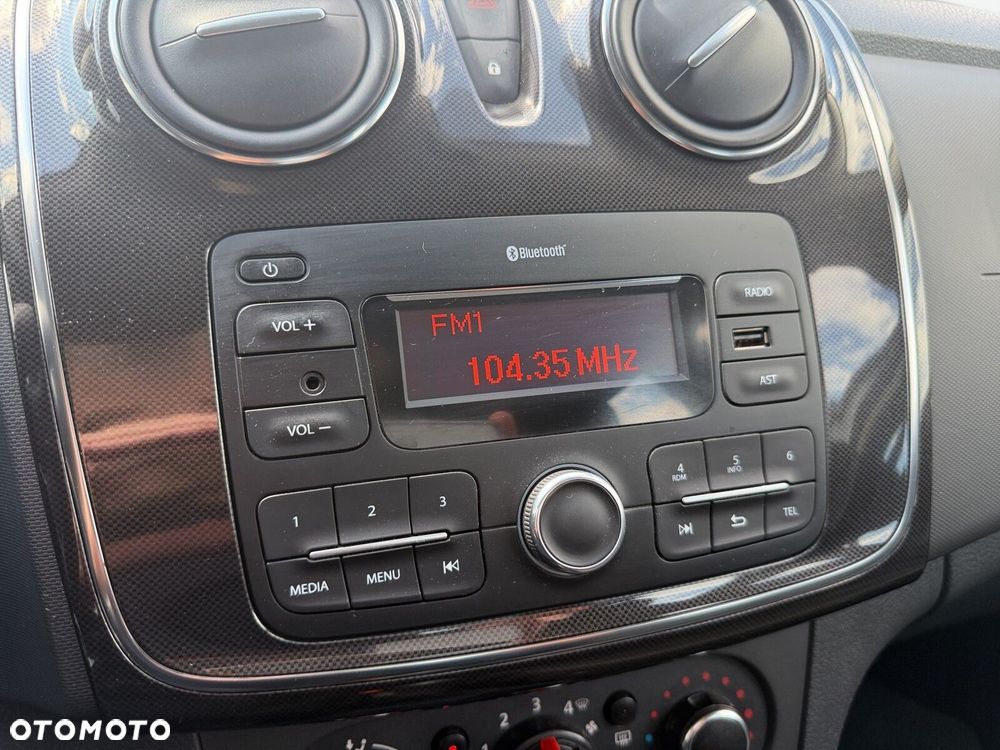 Dacia Sandero - 22