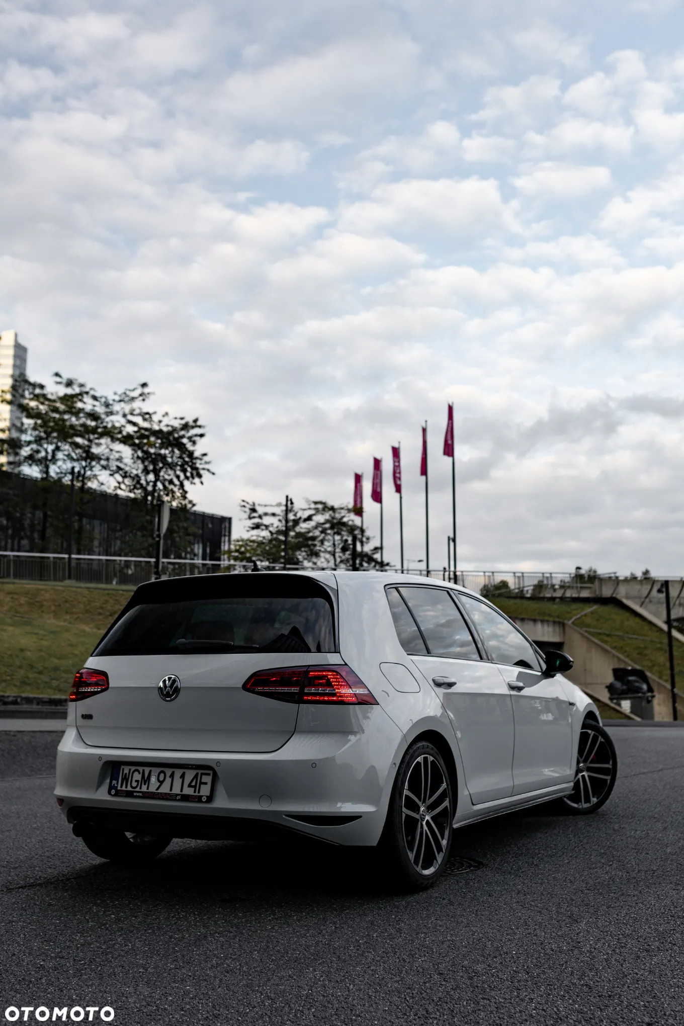 Volkswagen Golf VII 2.0 TDI BMT GTD - 9