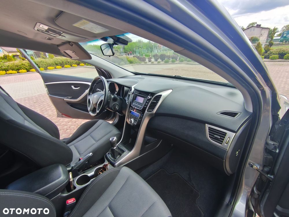 Hyundai i30 1.6 CRDI Trend - 18