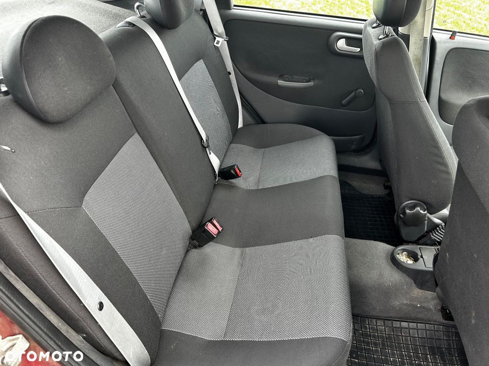 Opel Corsa 1.2 16V Sport - 9