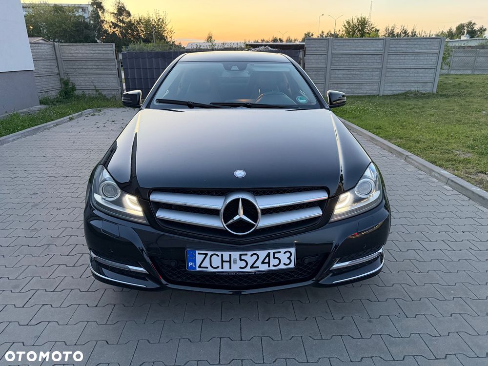 Mercedes-Benz Klasa C 180 7G-TRONIC Edition - 10