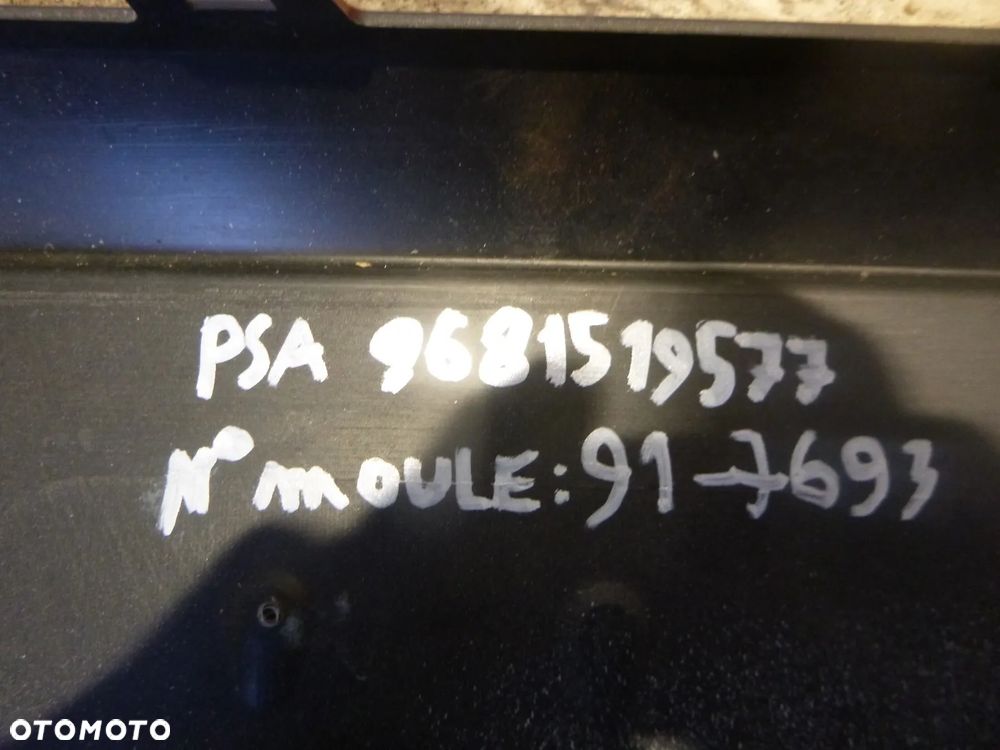 berlingo partner 08r- zderzak przód przedni - 2