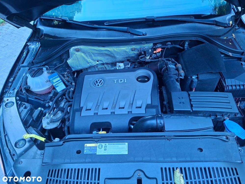 Volkswagen Tiguan - 12