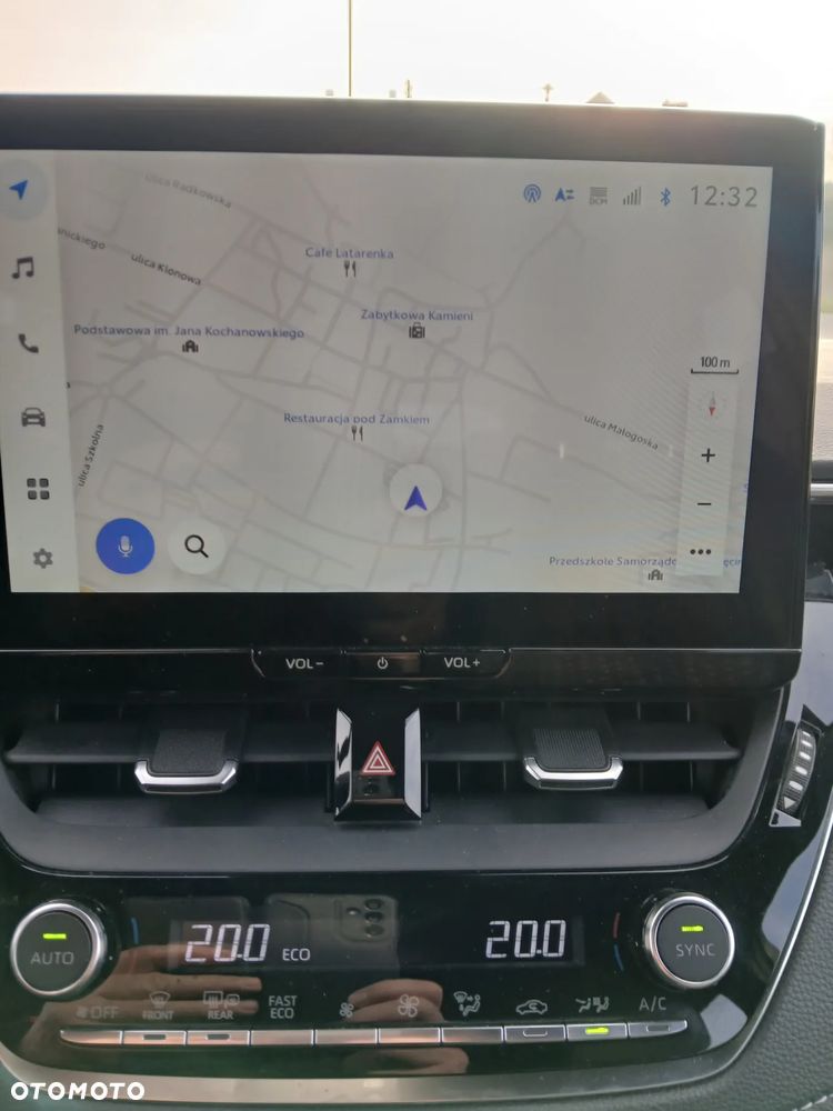 Toyota Corolla 1.8 Hybrid Comfort - 8