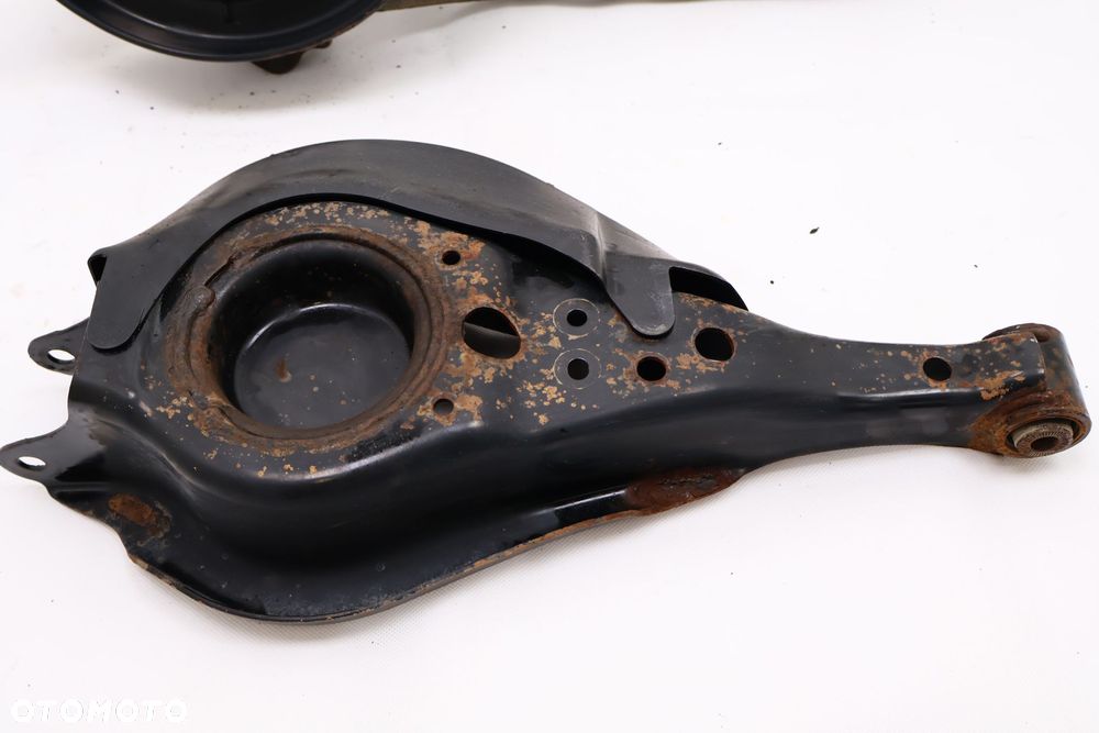 LEXUS RX IV 450H HYBRID PIASTA ZWROTNICA PRAWA TYŁ 48737-48010 - 5