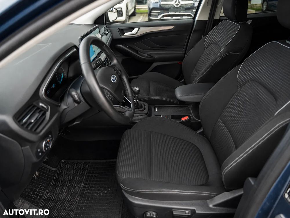 Ford Focus 1.0 EcoBoost Titanium - 12